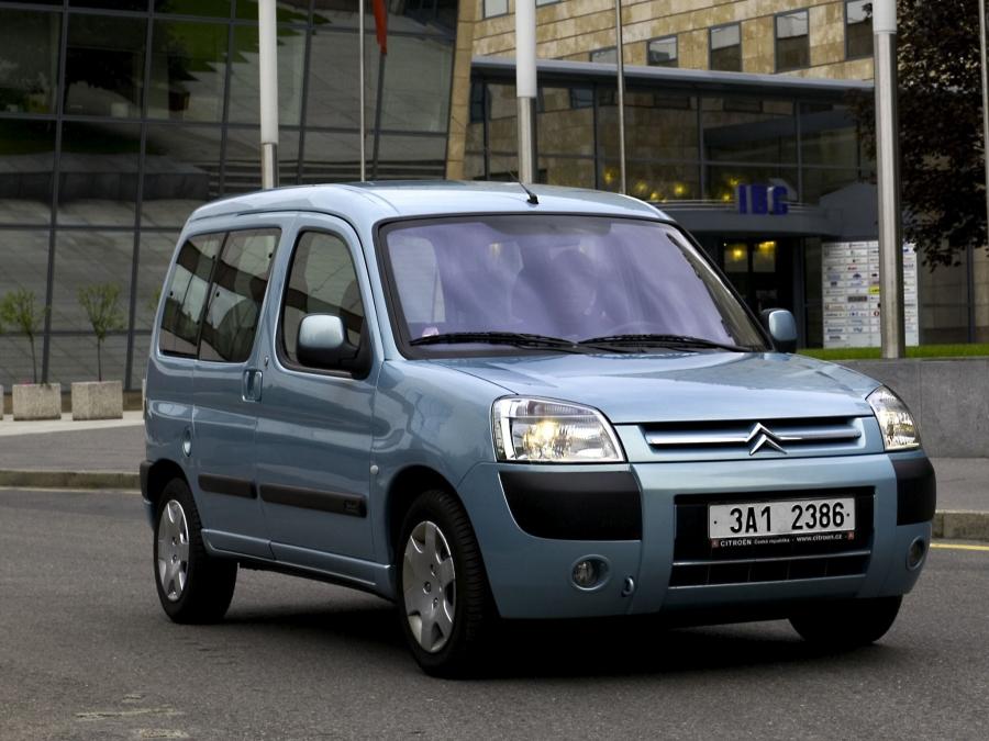  Citroen Berlingo Multispace 2002 года  (фото 8 из 16)